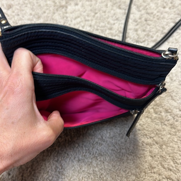 Dooney and bourke crossbody - Picture 4 of 5